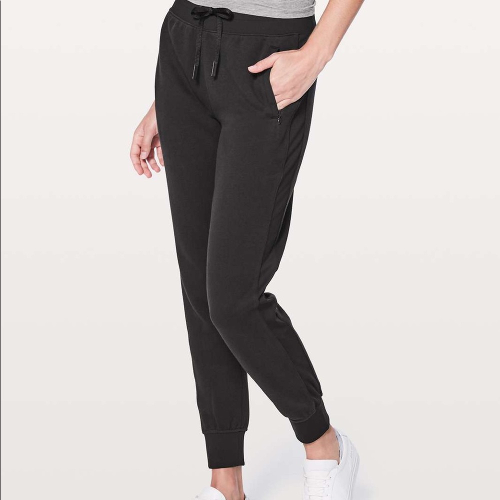 Lululemon joggers